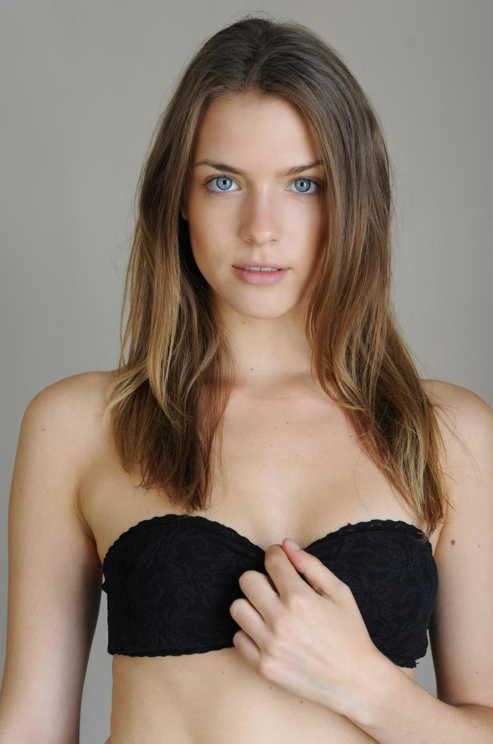 Паула Риманн голая. Фото - 6