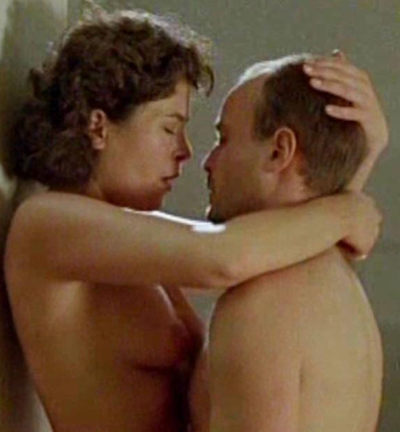 Рита Руссек голая. Фото - 1