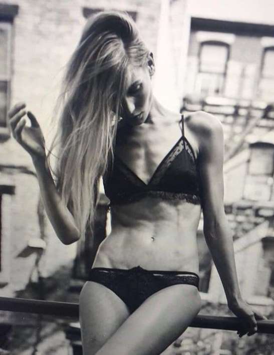 Сара Бранднер голая. Фото - 27