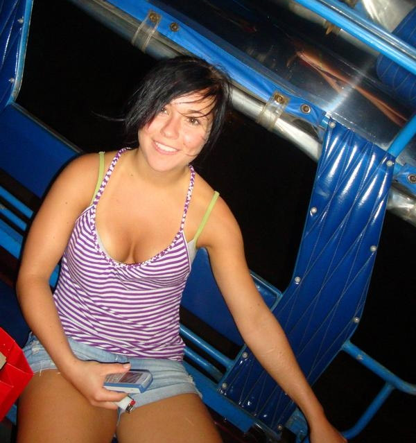 Сара Ткоч голая. Фото - 1