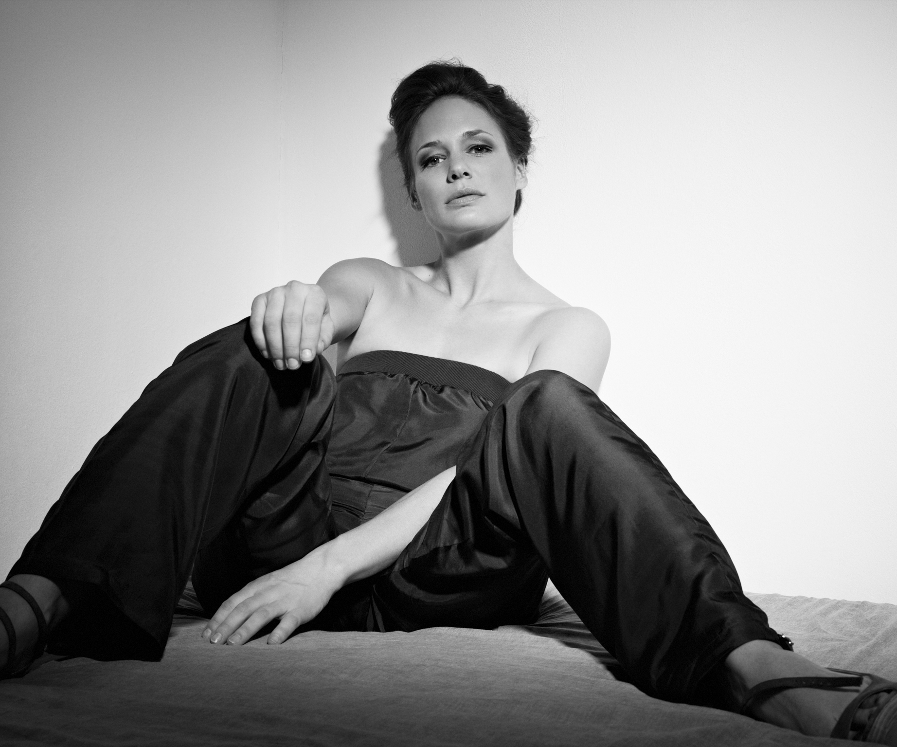 Зонзее Ной голая. Фото - 17