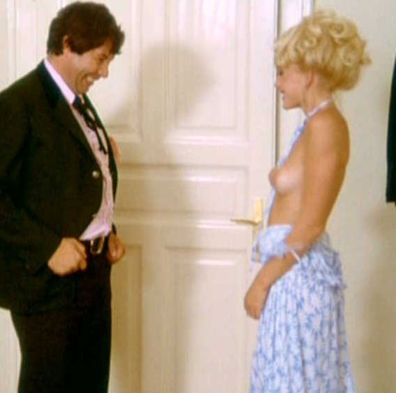 Урсула Бучфеллнер голая. Фото - 4