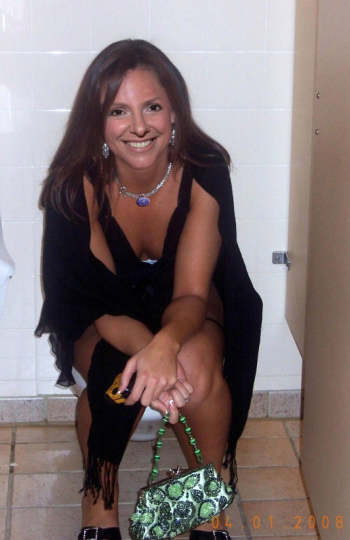 Уши Демрич фон Люттиц голая. Фото - 3