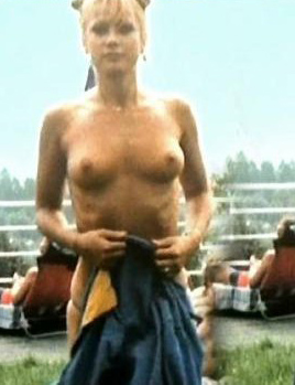 Уте Кристенсен голая. Фото - 12