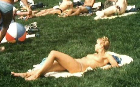 Уте Кристенсен голая. Фото - 13