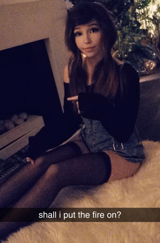 Белль Дельфин голая. Фото - 40