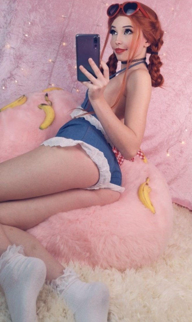 Белль Дельфин голая. Фото - 47