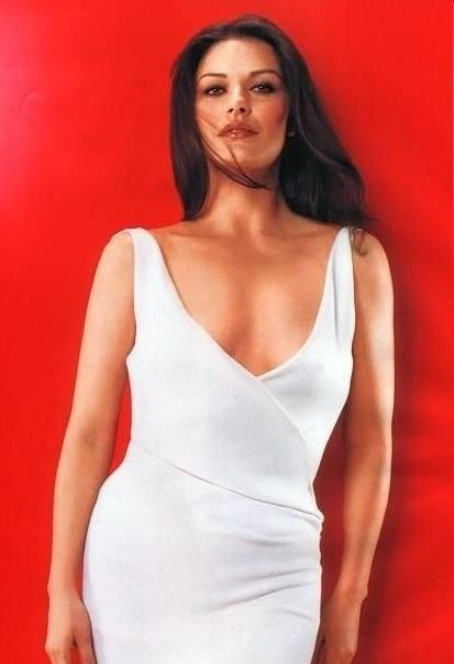 Кэтрин Зета-Джонс голая. Фото - 6