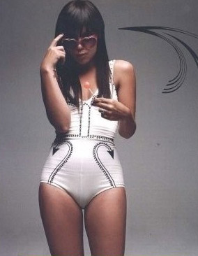 Лили Аллен голая. Фото - 8