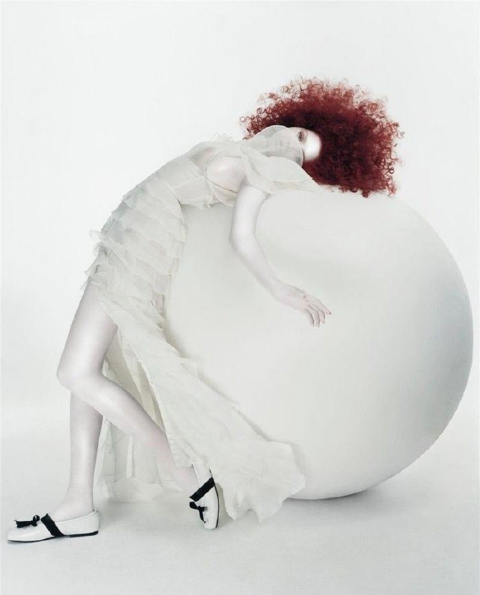 Лили Коул голая. Фото - 8