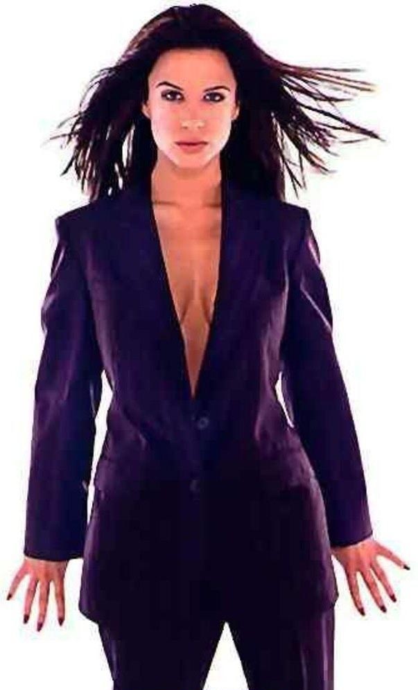 Рона Митра голая. Фото - 17