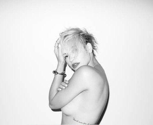 Рита Ора голая. Фото - 10