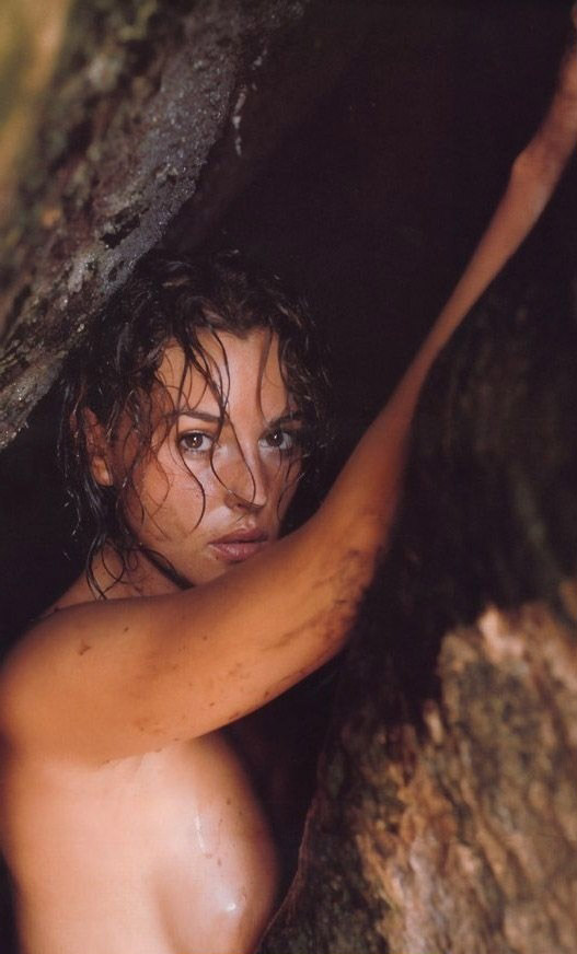 Моника Беллуччи голая. Фото - 47