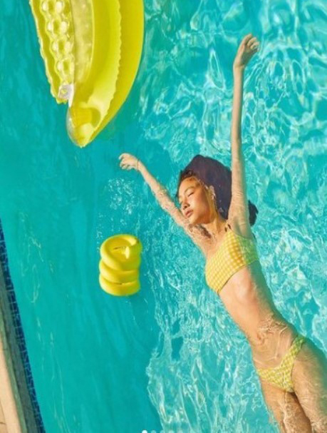 Чон Хоён голая. Фото - 2