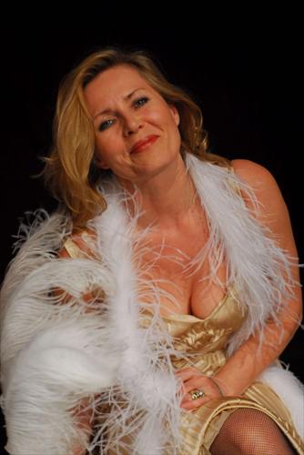 Гражина Шаполовска голая. Фото - 6