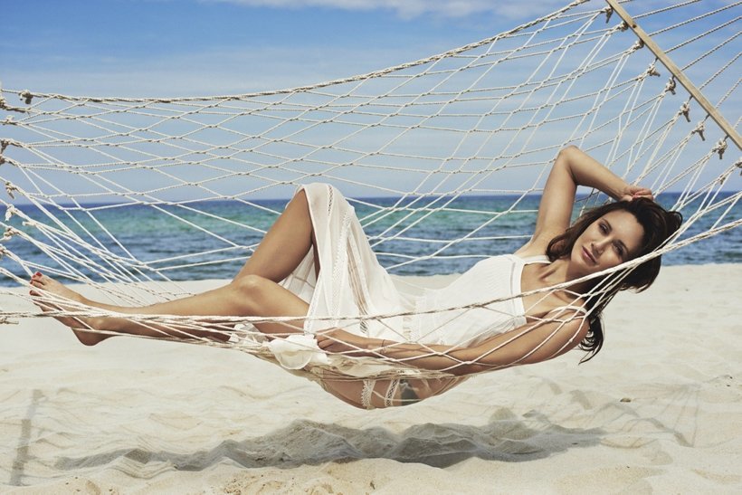 Илона Островска голая. Фото - 14