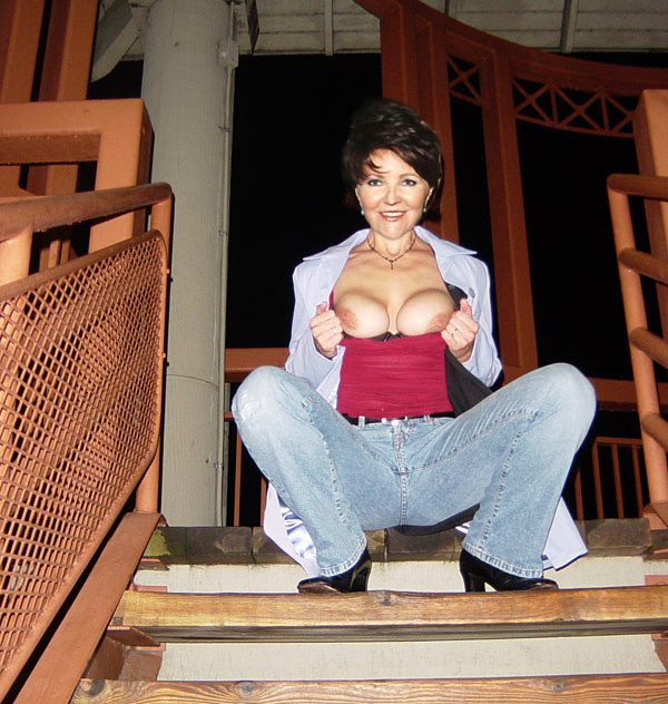 Иоланта Квасьневская голая. Фото - 13