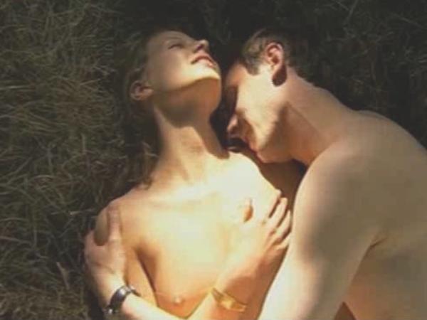 Каролина Грушка голая. Фото - 12