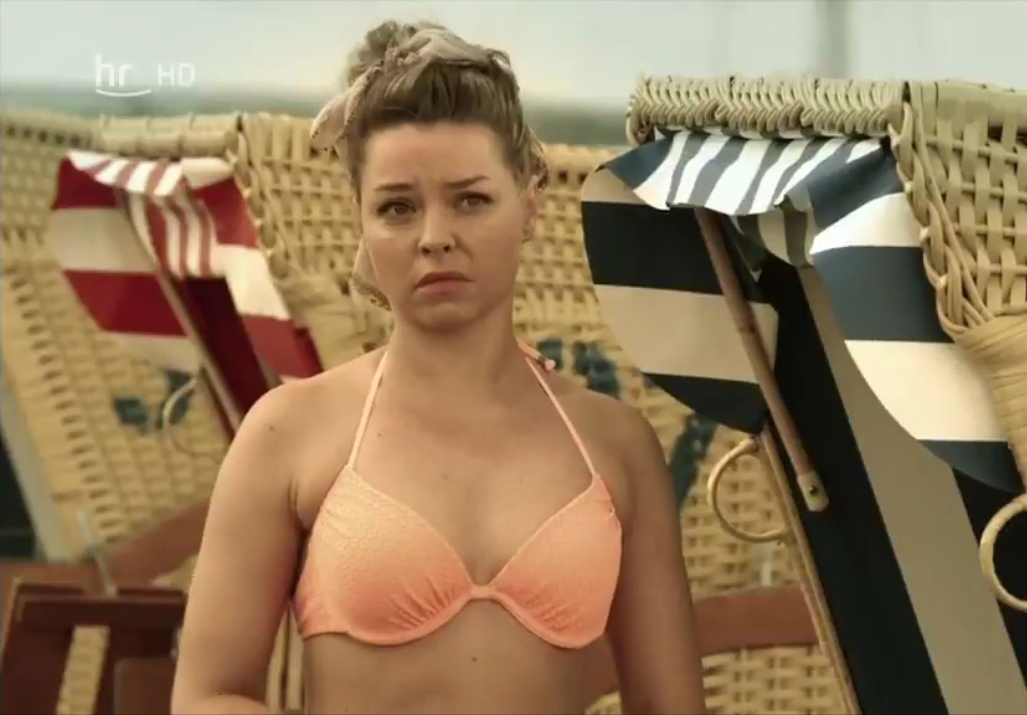 Каролина Лодыга голая. Фото - 7