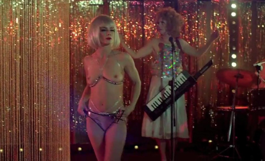 Магдалена Целецка голая. Фото - 1