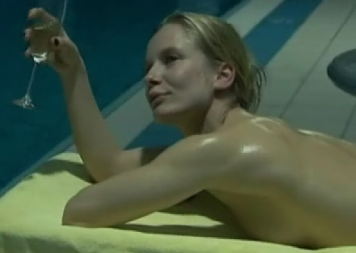 Магдалена Целецка голая. Фото - 19