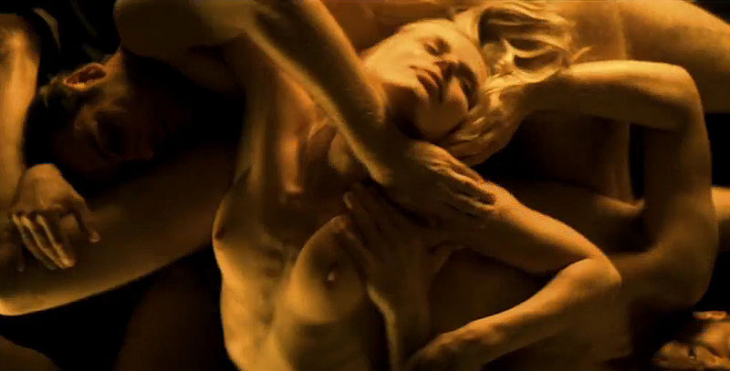 Магдалена Целецка голая. Фото - 8