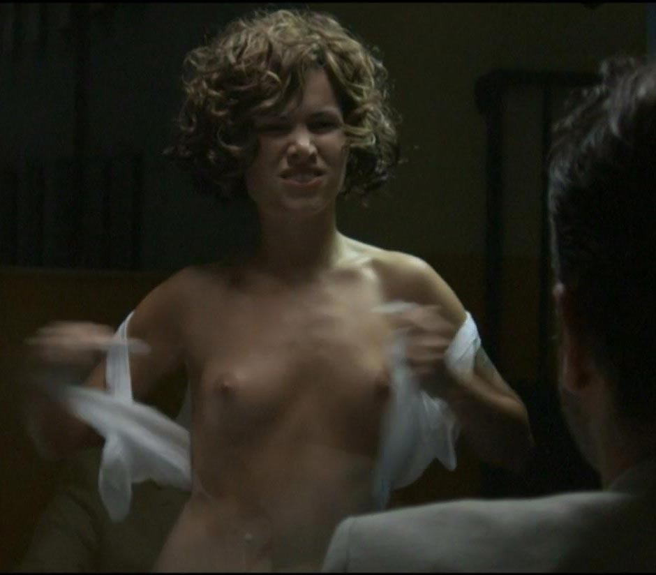 Марта Жмуда-Тжебятовская голая. Фото - 28