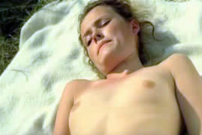 Ольга Фрыч голая. Фото - 4