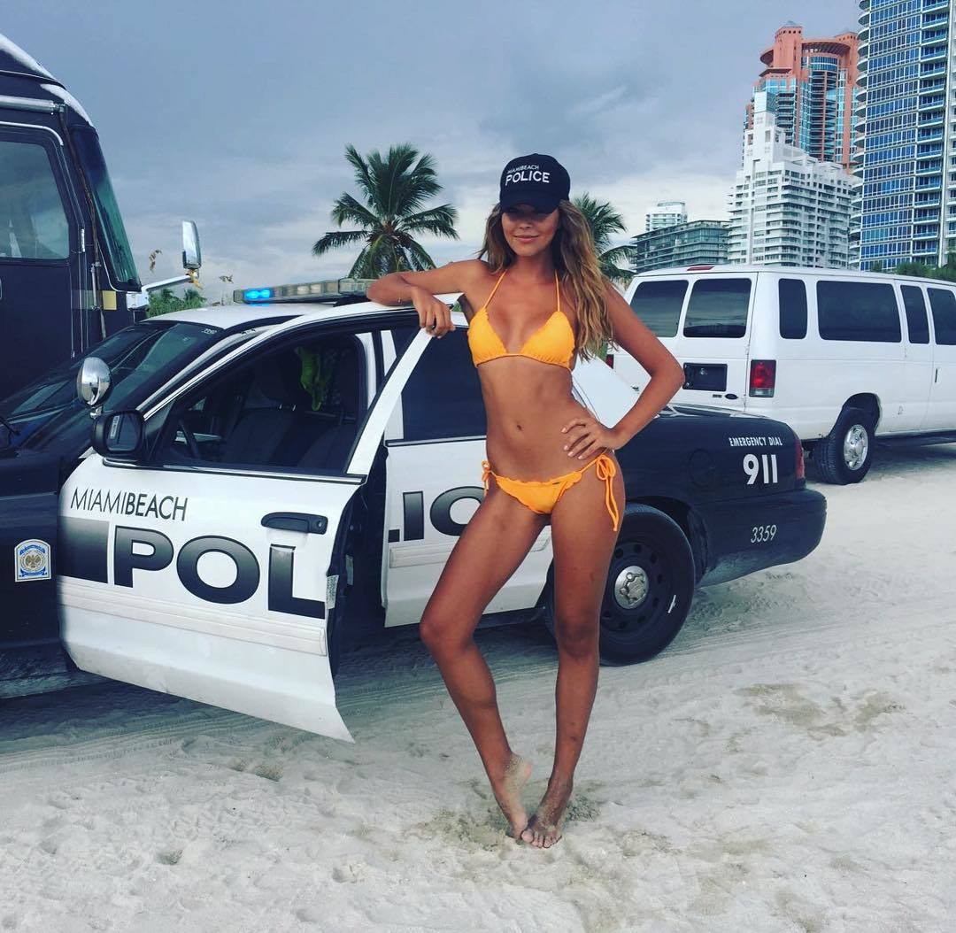 Сандра Кубика голая. Фото - 29