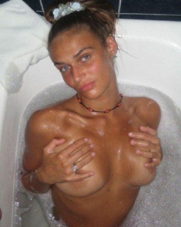  голая. Фото - 2