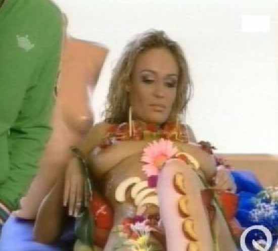  голая. Фото - 39