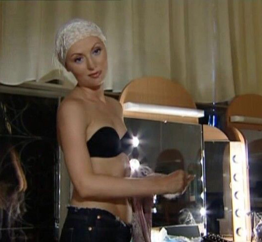  голая. Фото - 31