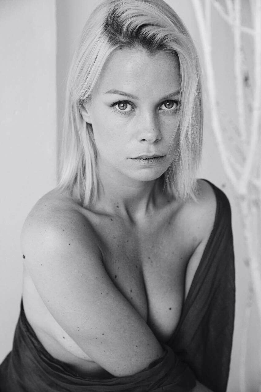  голая. Фото - 10