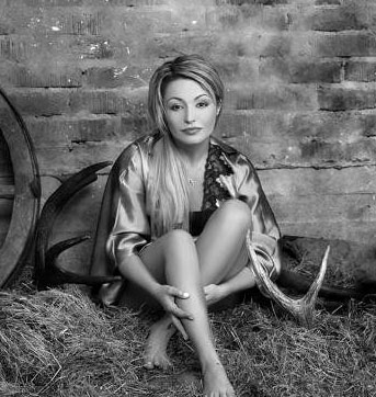  голая. Фото - 3