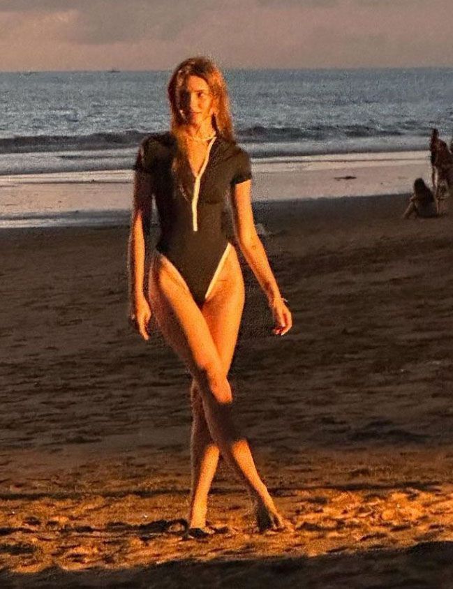  голая. Фото - 2