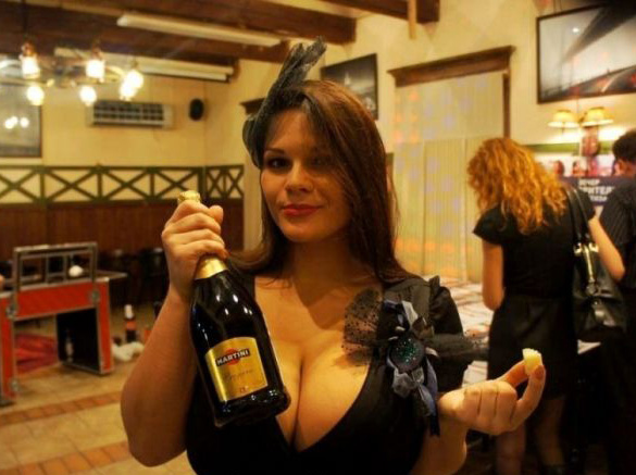  голая. Фото - 12