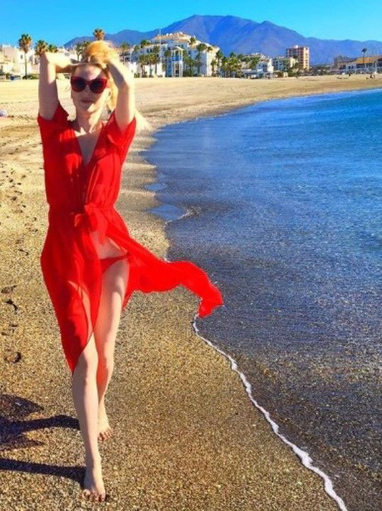  голая. Фото - 16