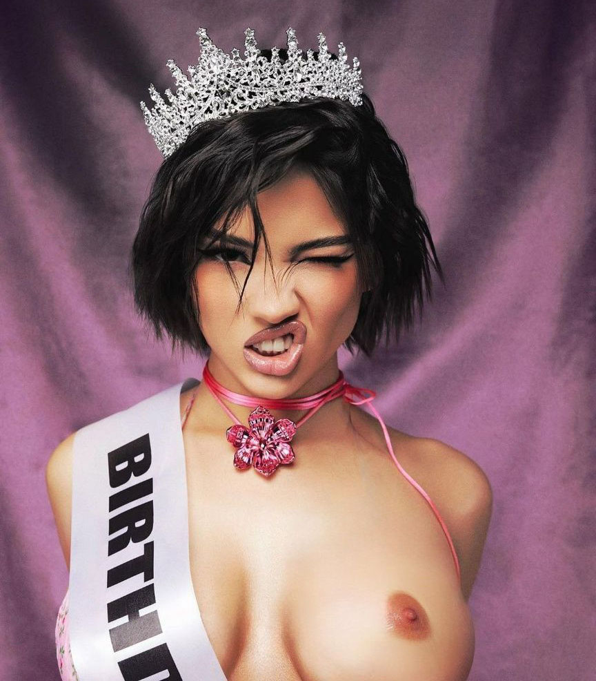  голая. Фото - 126