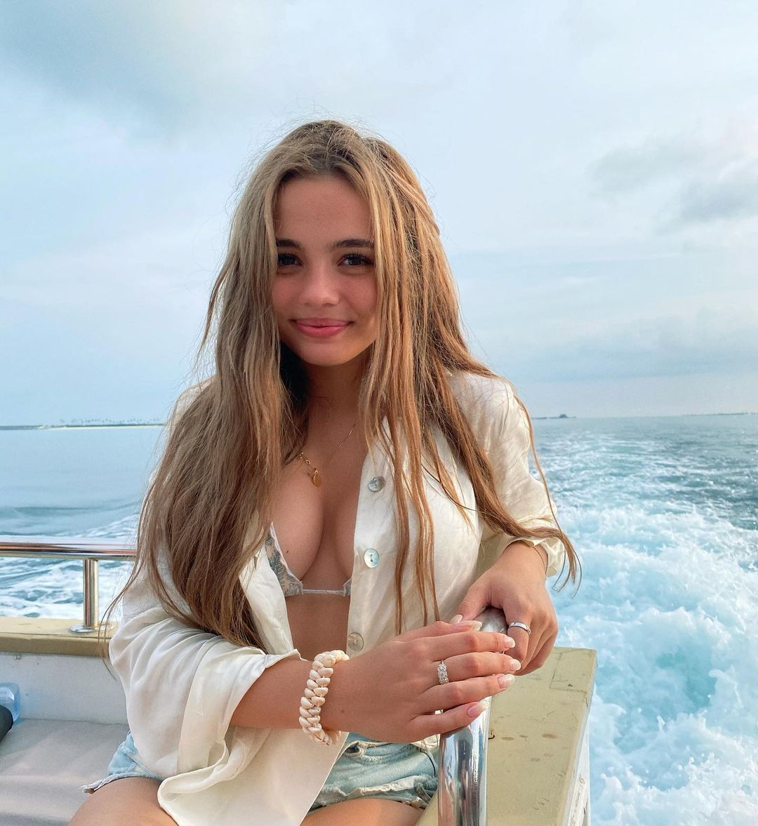  голая. Фото - 80