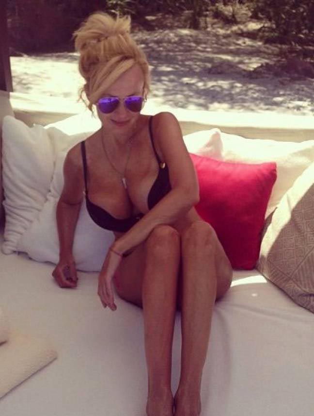  голая. Фото - 13