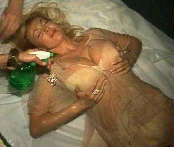  голая. Фото - 16