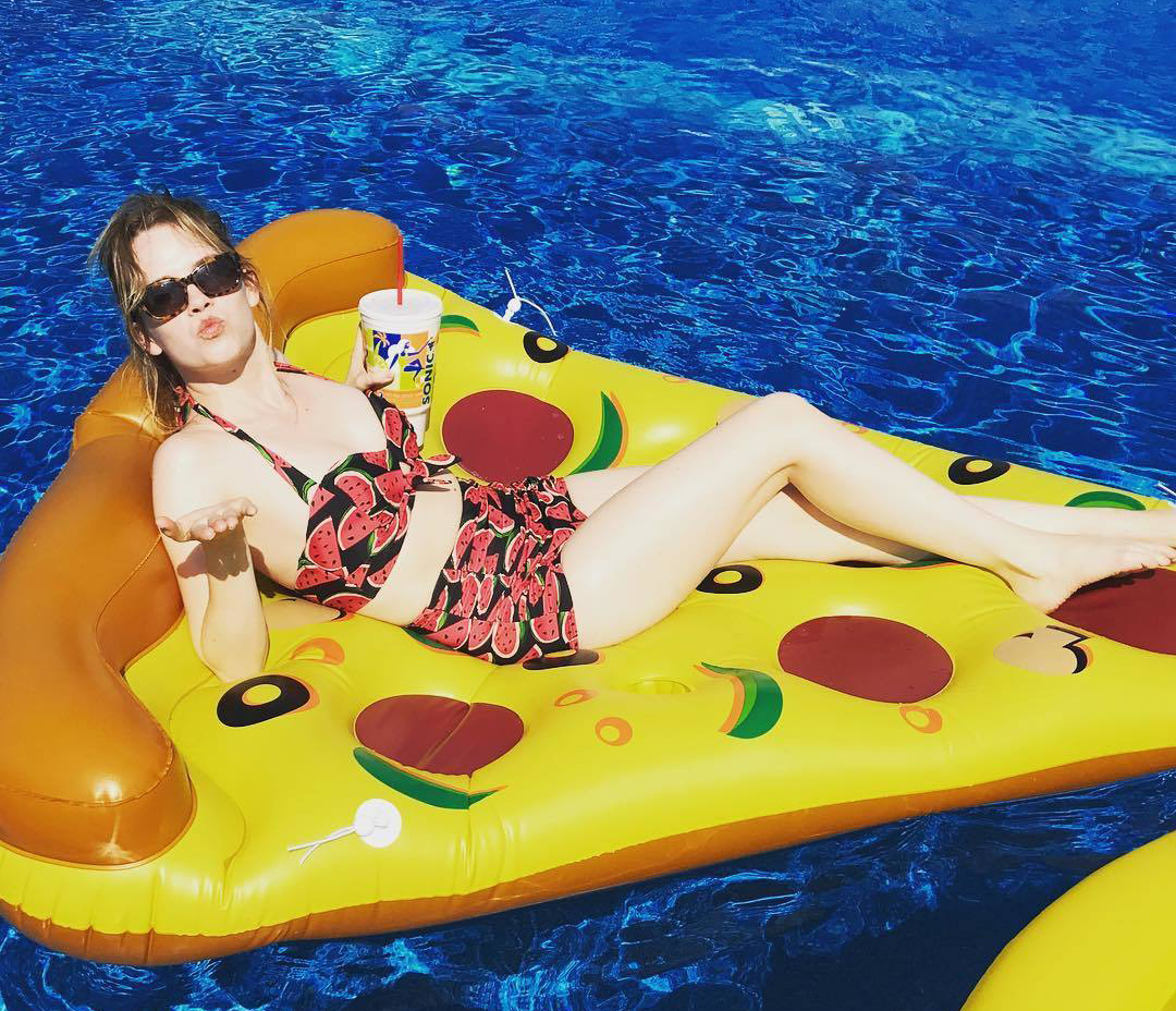 Эбби Кобб голая. Фото - 5