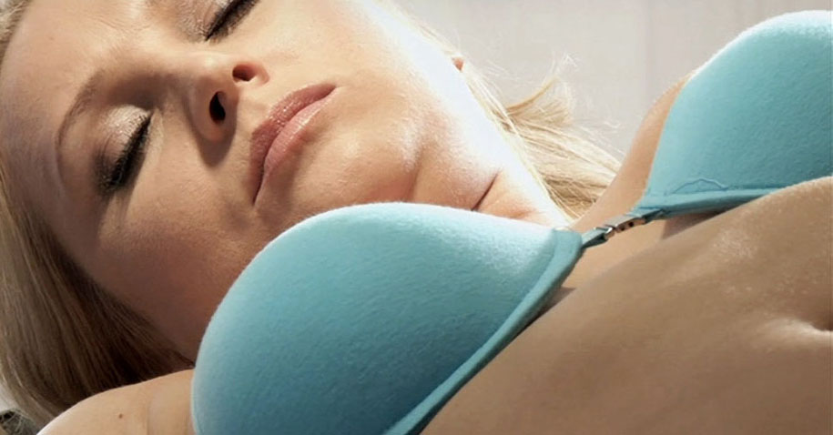 Алана Керри голая. Фото - 25