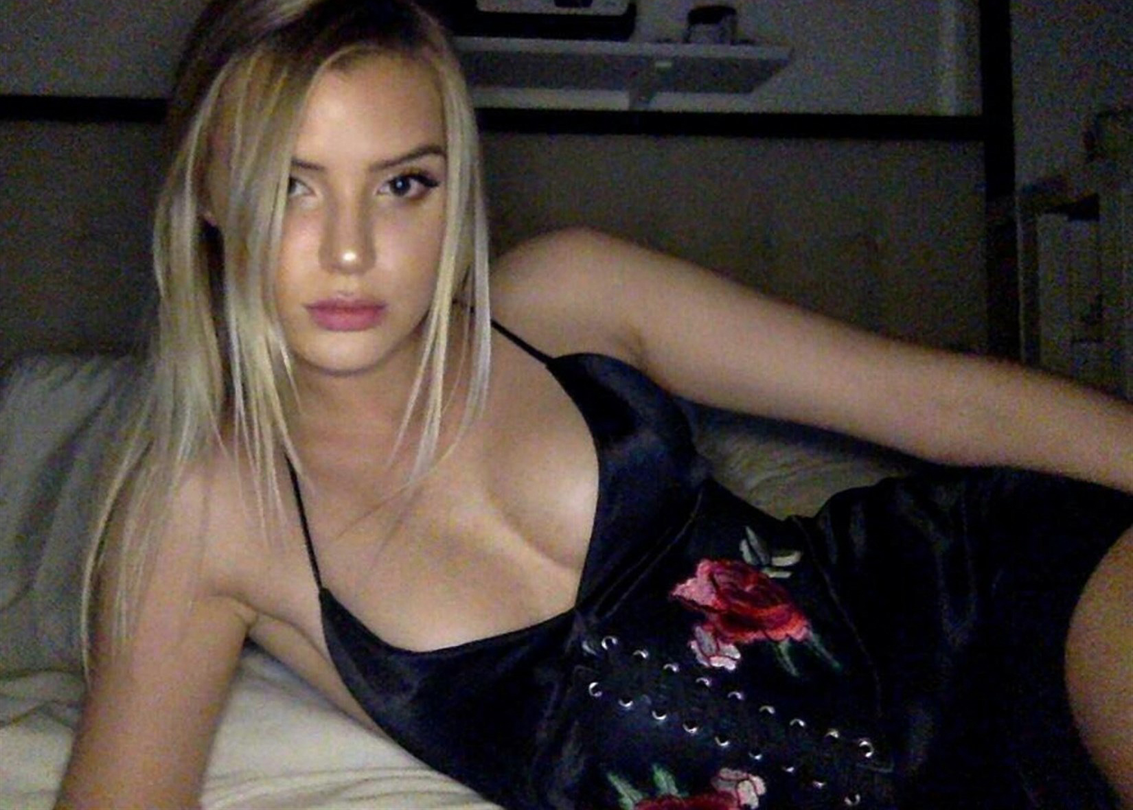 Алисса Вайолет голая. Фото - 12