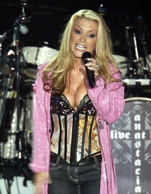 Анастейша голая. Фото - 2