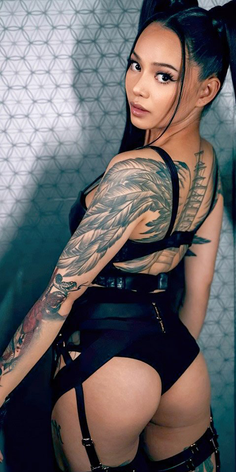 Белла Порч голая. Фото - 17