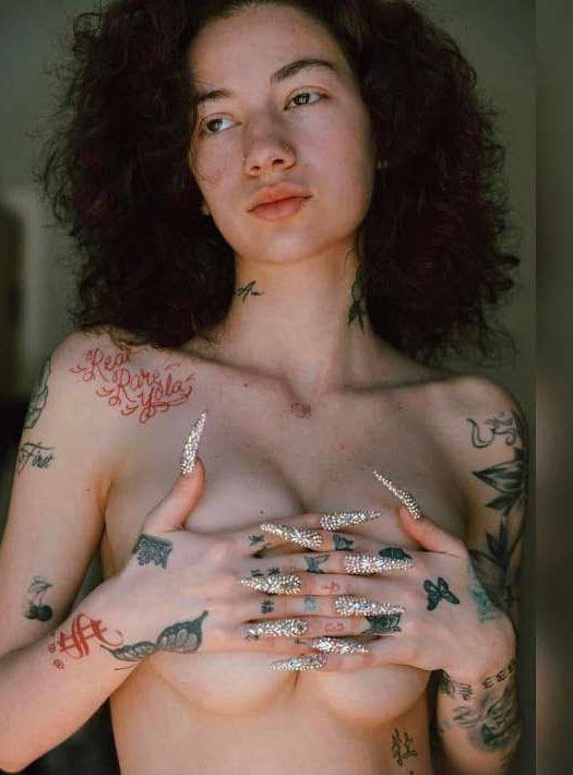 Бэд Бейби (Даниэлла Бреголи) голая. Фото - 31