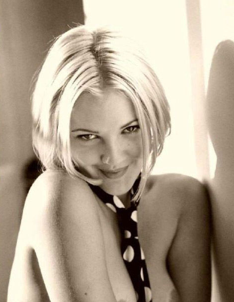 Дрю Бэрримор голая. Фото - 7