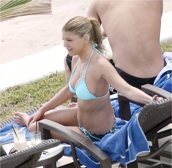 Ферги голая. Фото - 12