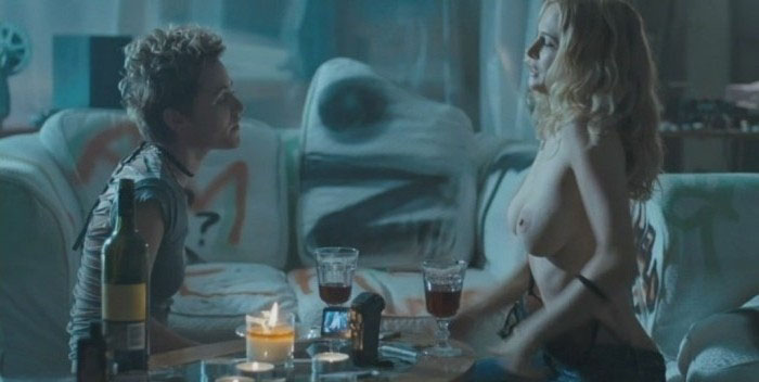 Хизер Грэм голая. Фото - 11